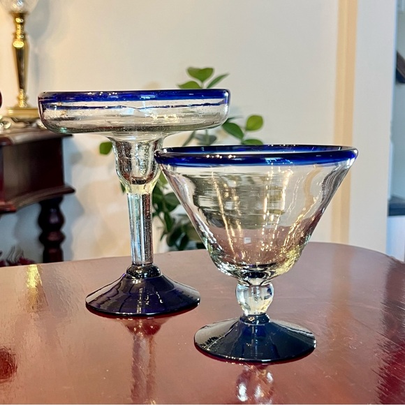 2 Mexican Hand Blown Cocktail Glasses Margarita Martini Blue Rim Recycled Glass - Picture 4 of 12